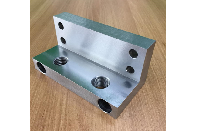 �Ǳ��Զ����豸����һ���̶����ƶ��˸��и�ҵ��ҵ�ķ�չ!